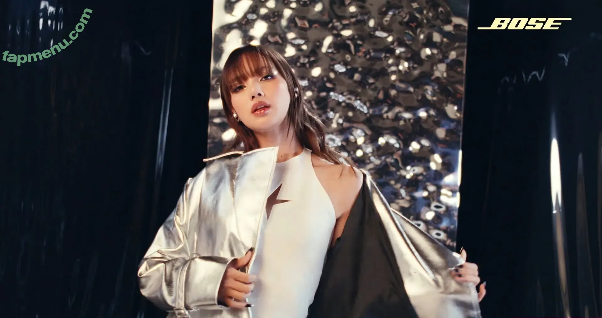 Lisa Blackpink nude photo #1994 (Lisa Blackpink)