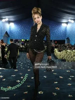 Lisa Blackpink leaked nudes