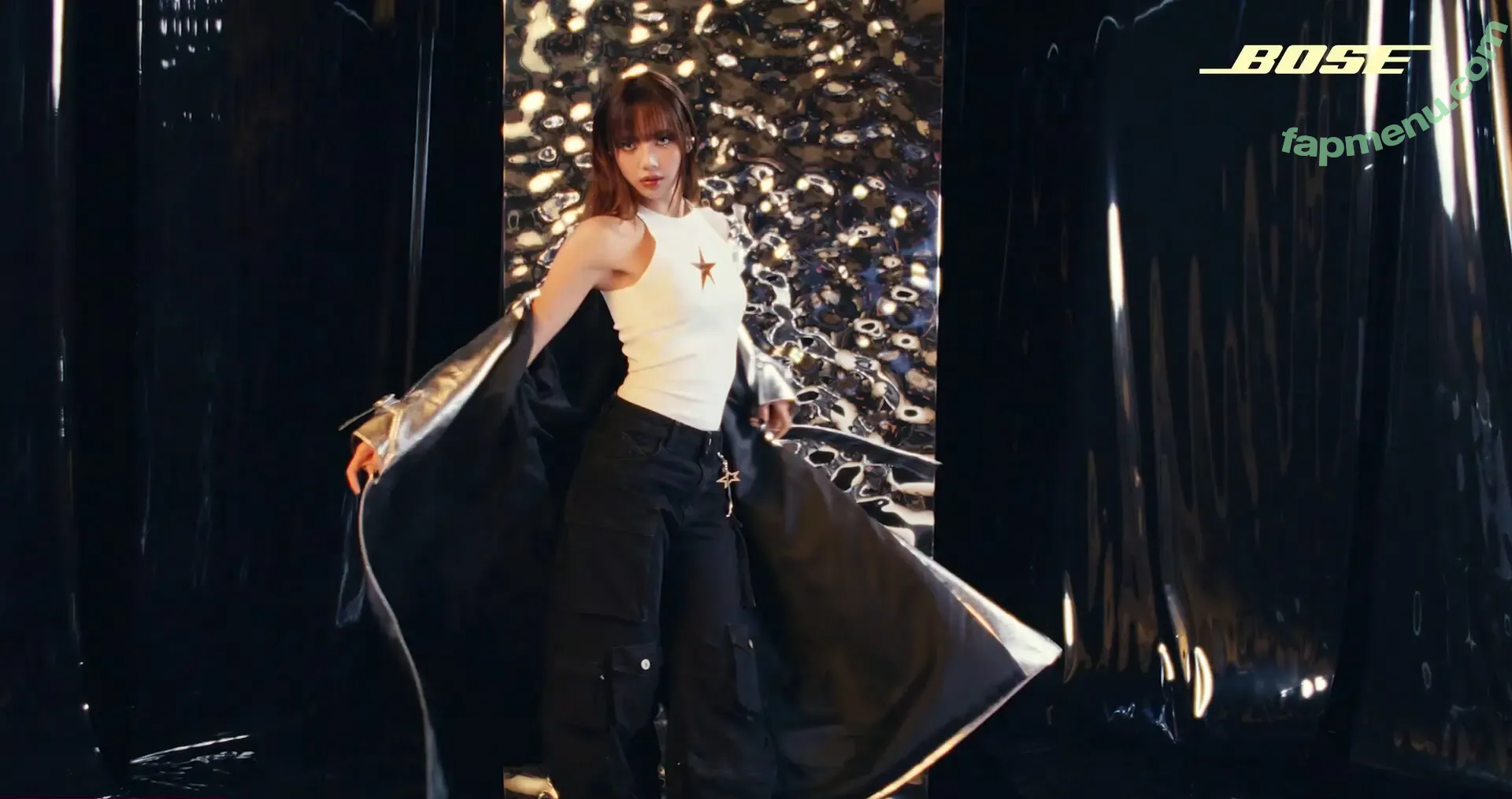 Lisa Blackpink nude photo #2000 (Lisa Blackpink)