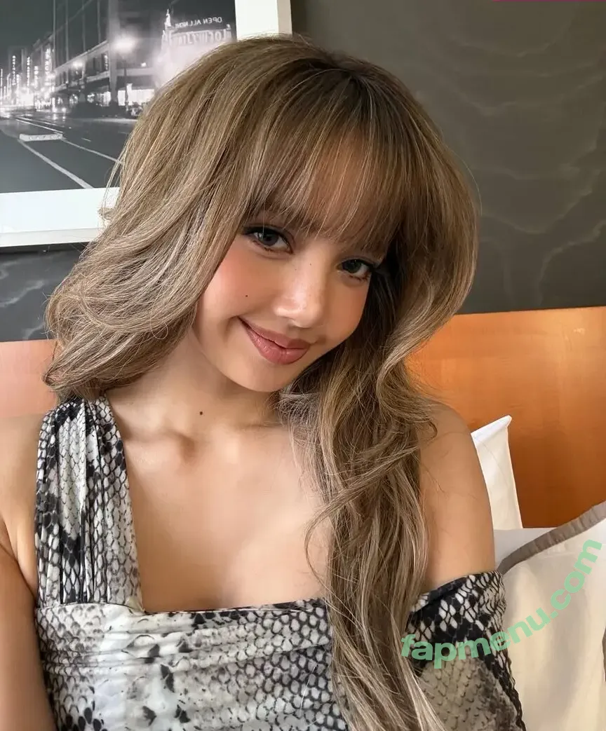 Lisa Blackpink nude photo #2051 (Lisa Blackpink)