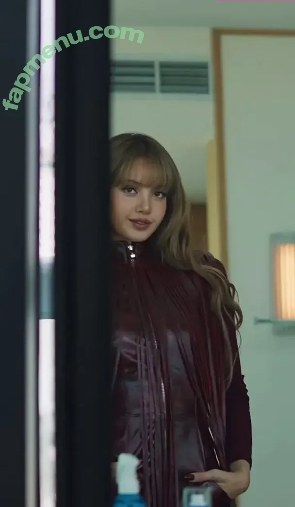 Lisa Blackpink nude photo #2080 (Lisa Blackpink)