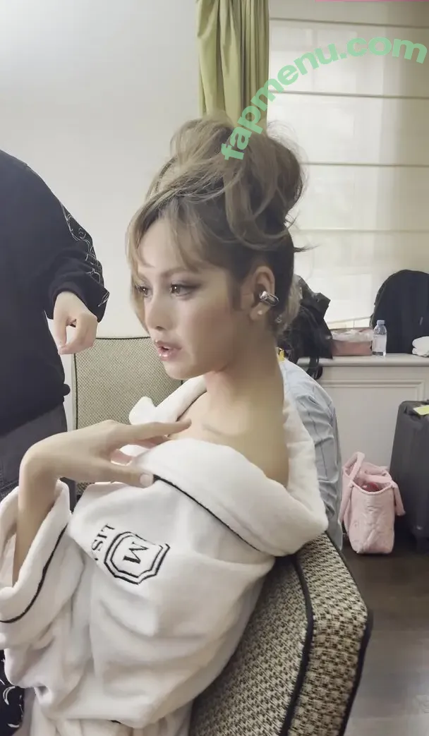 Lisa Blackpink nude photo #2160 (Lisa Blackpink)