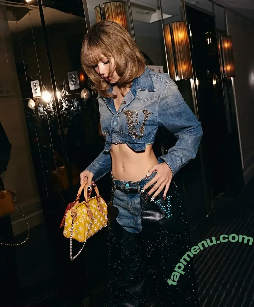 Lisa Blackpink nude photo #2220 (Lisa Blackpink)