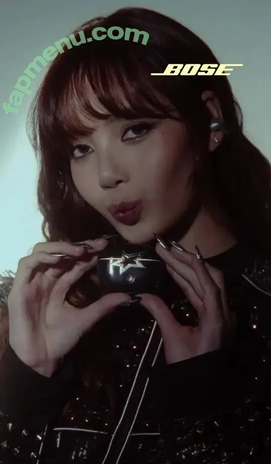 Lisa Blackpink nude photo #2280 (Lisa Blackpink)