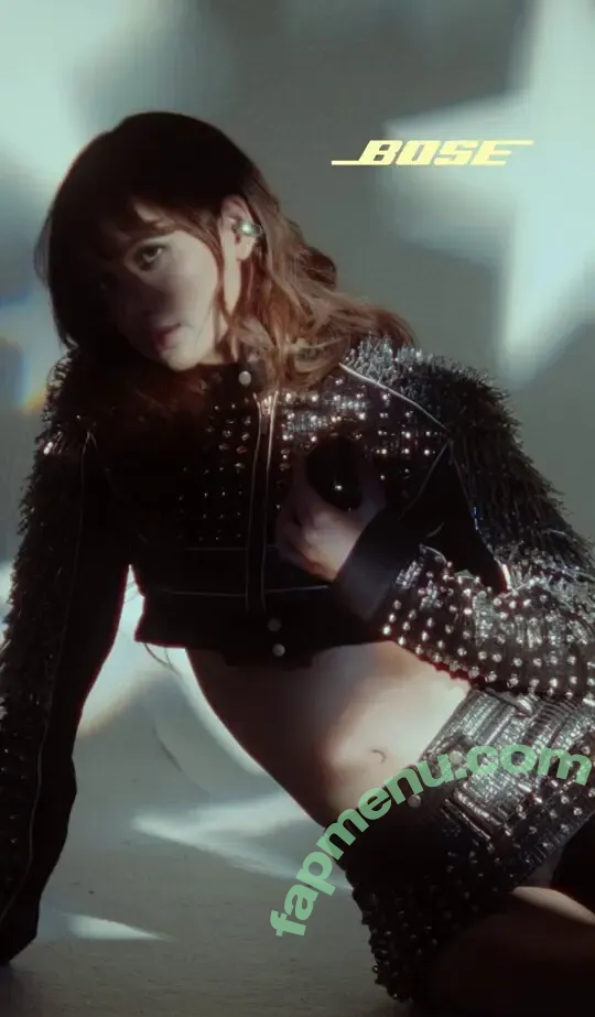Lisa Blackpink nude photo #2281 (Lisa Blackpink)
