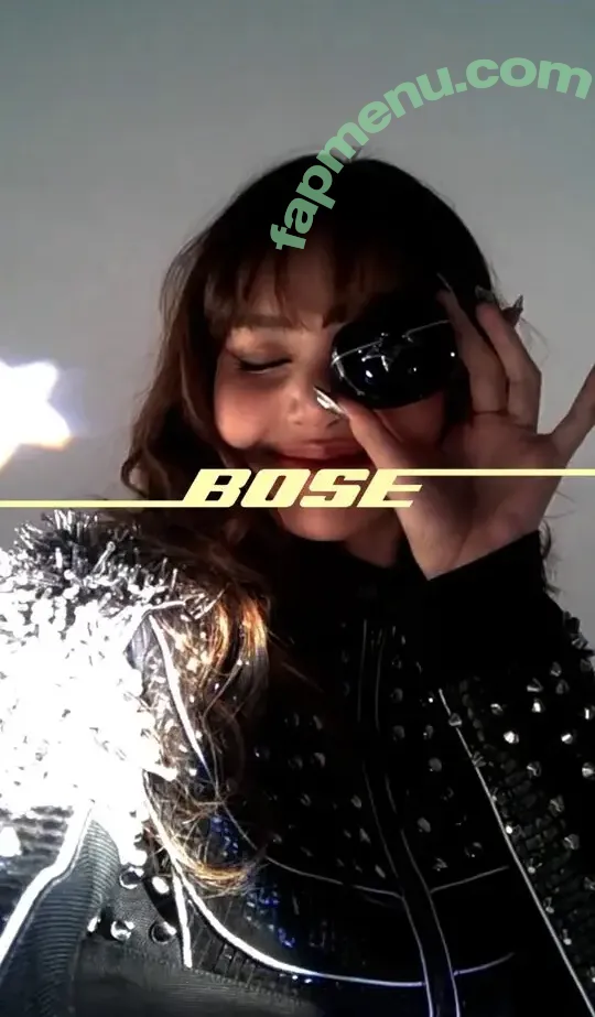 Lisa Blackpink nude photo #2285 (Lisa Blackpink)