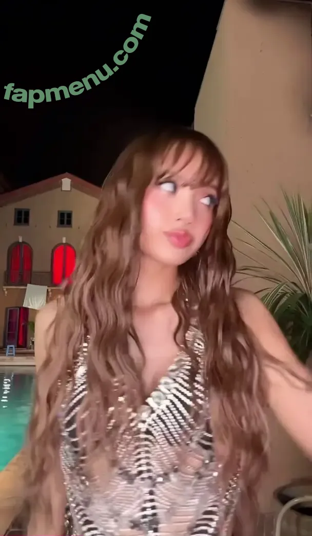 Lisa Blackpink nude photo #2335 (Lisa Blackpink)