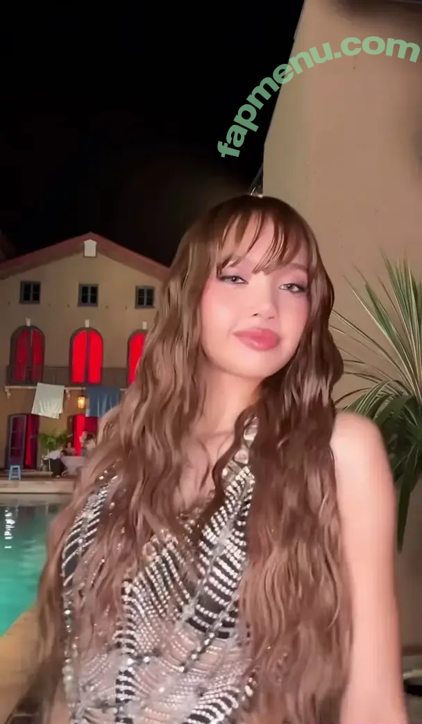 Lisa Blackpink nude photo #2336 (Lisa Blackpink)