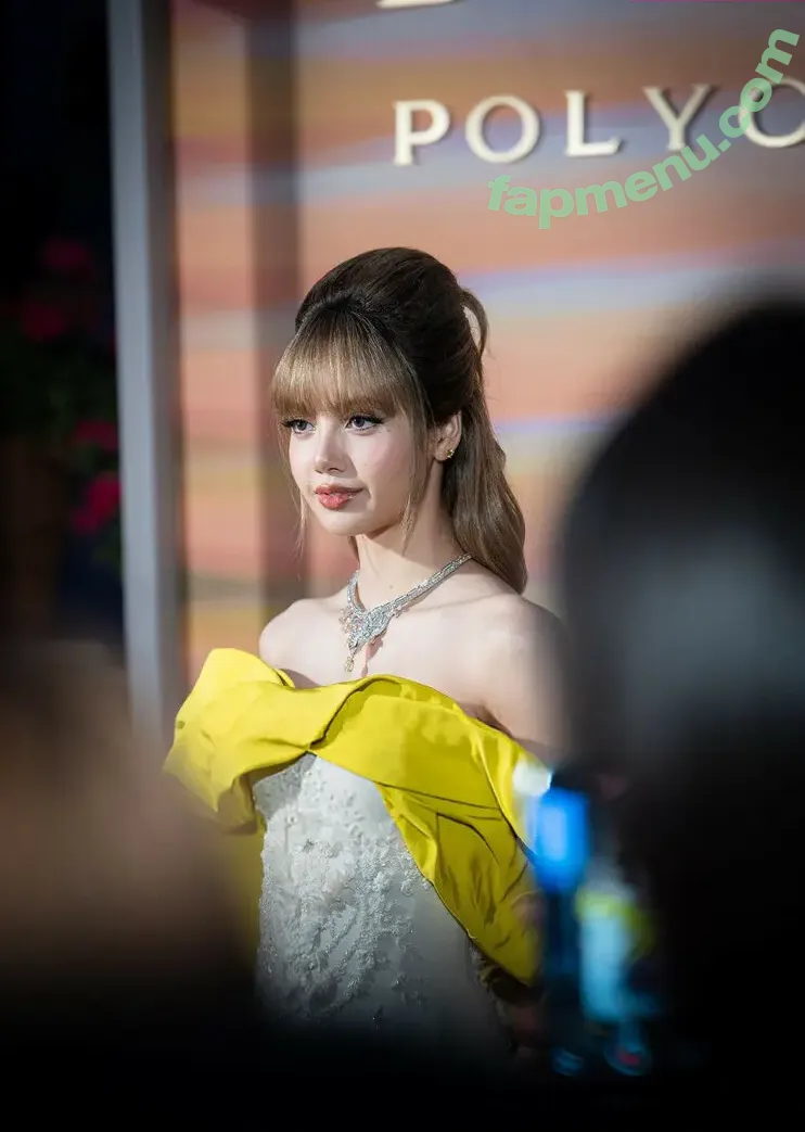 Lisa Blackpink nude photo #2353 (Lisa Blackpink)