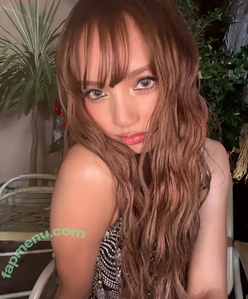 Lisa Blackpink nude photo #2376 (Lisa Blackpink)