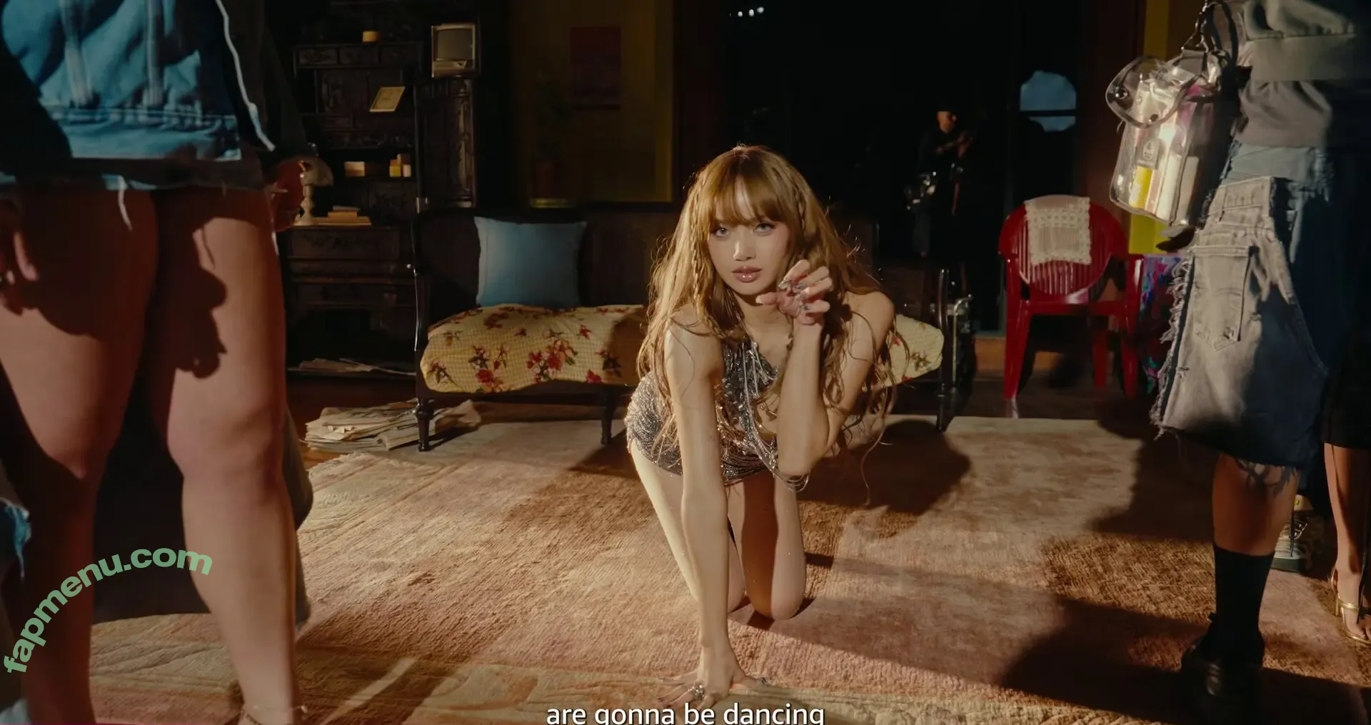Lisa Blackpink nude photo #2425 (Lisa Blackpink)