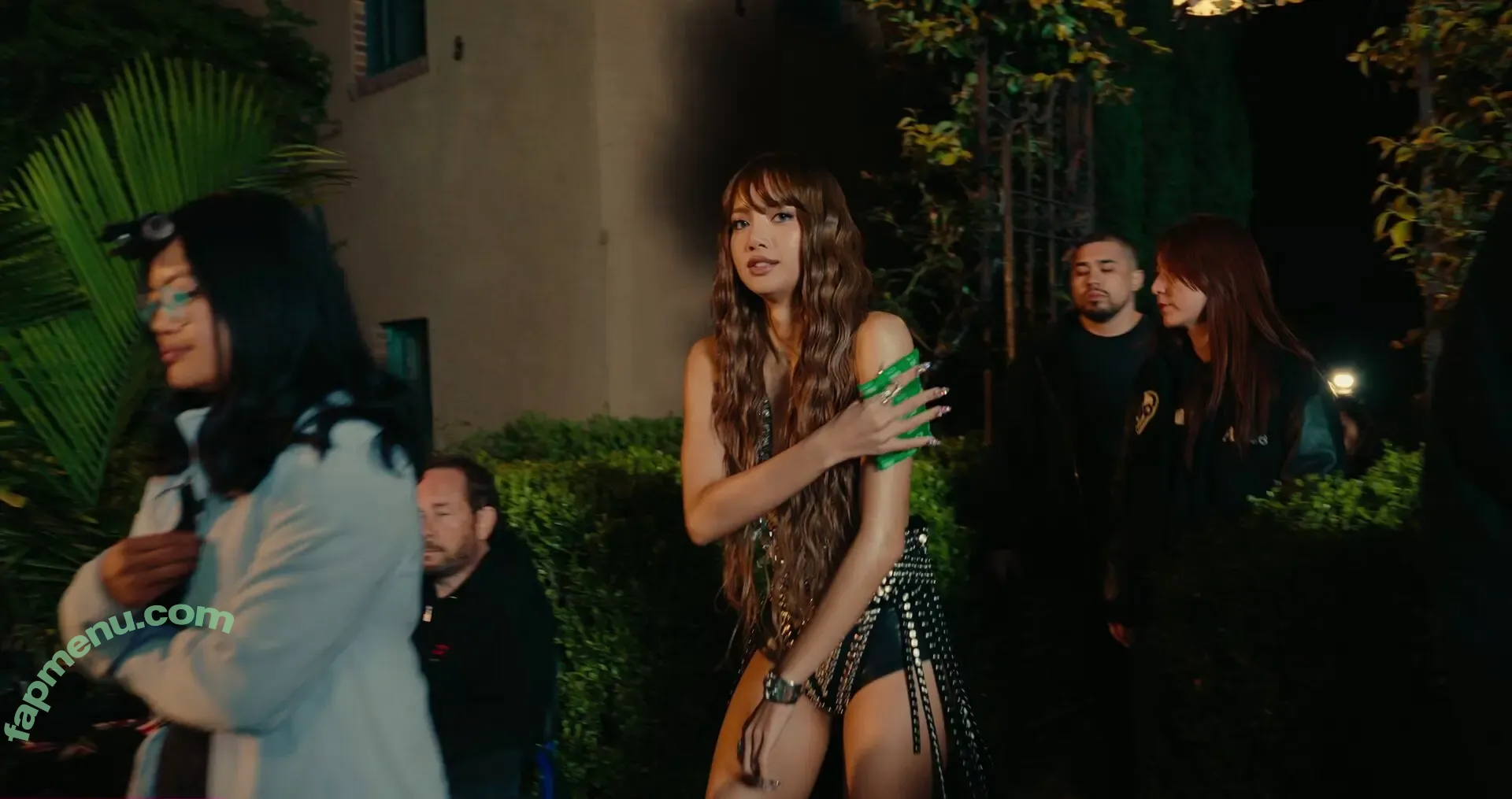 Lisa Blackpink nude photo #2434 (Lisa Blackpink)