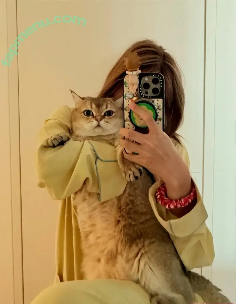 Lisa Blackpink nude photo #2447 (Lisa Blackpink)