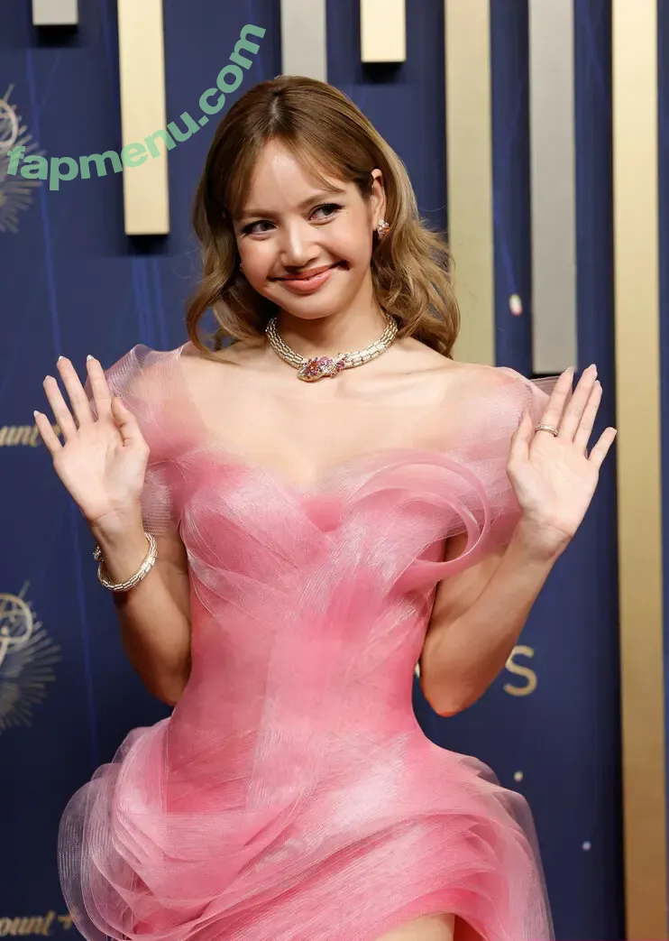 Lisa Blackpink nude photo #2765 (Lisa Blackpink)