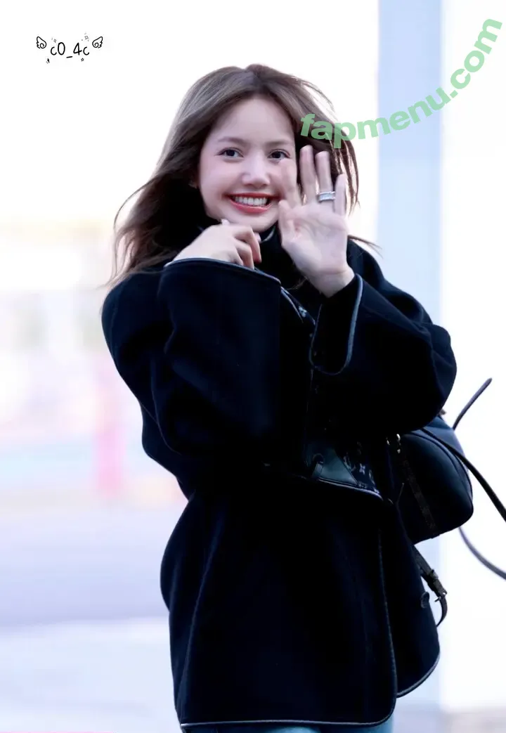 Lisa Blackpink nude photo #2928 (Lisa Blackpink)
