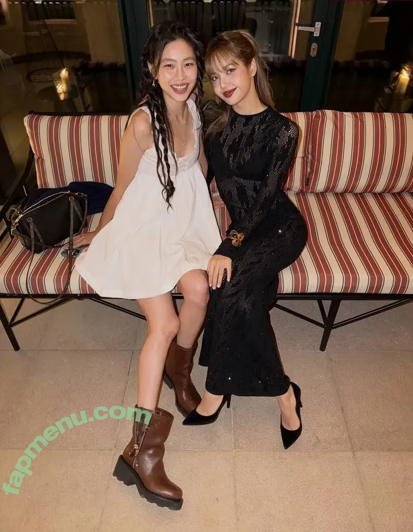 Lisa Blackpink nude photo #2980 (Lisa Blackpink)