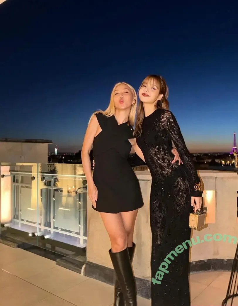 Lisa Blackpink nude photo #3003 (Lisa Blackpink)