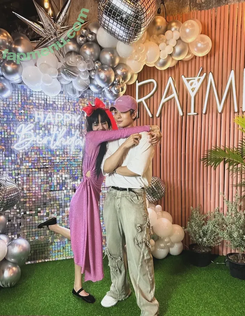 Lisa Blackpink nude photo #3076 (Lisa Blackpink)