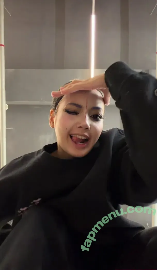 Lisa Blackpink nude photo #3101 (Lisa Blackpink)