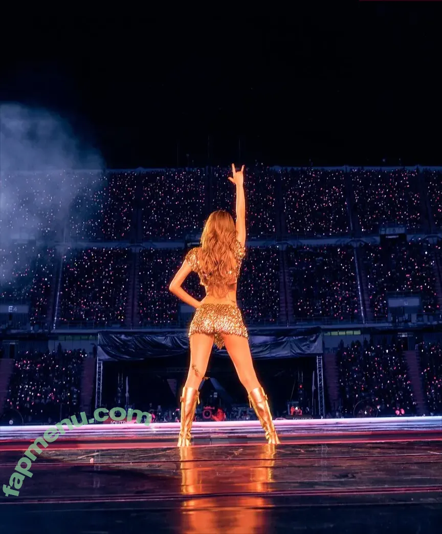 Lisa Blackpink nude photo #3122 (Lisa Blackpink)