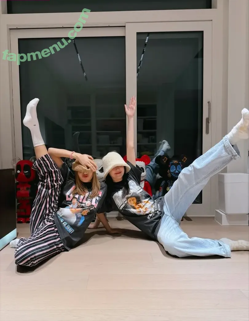 Lisa Blackpink nude photo #3165 (Lisa Blackpink)