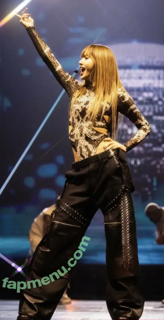 Lisa Blackpink nude photo #3192 (Lisa Blackpink)