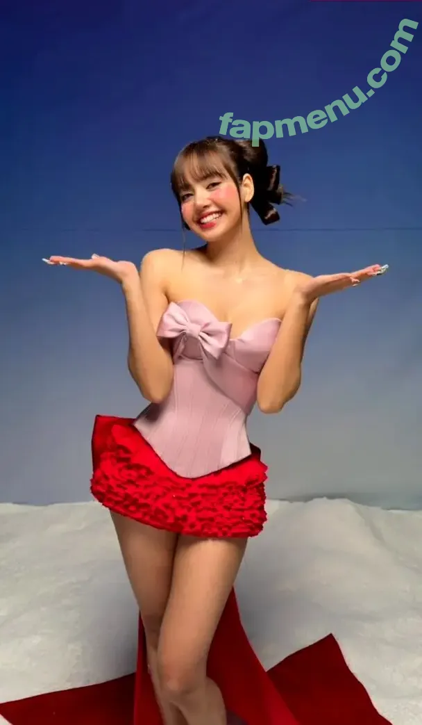 Lisa Blackpink nude photo #3323 (Lisa Blackpink)