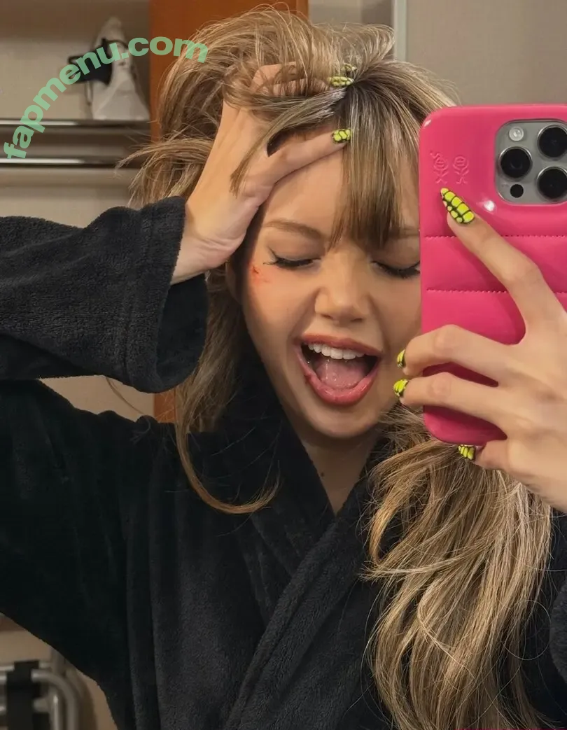 Lisa Blackpink nude photo #3364 (Lisa Blackpink)
