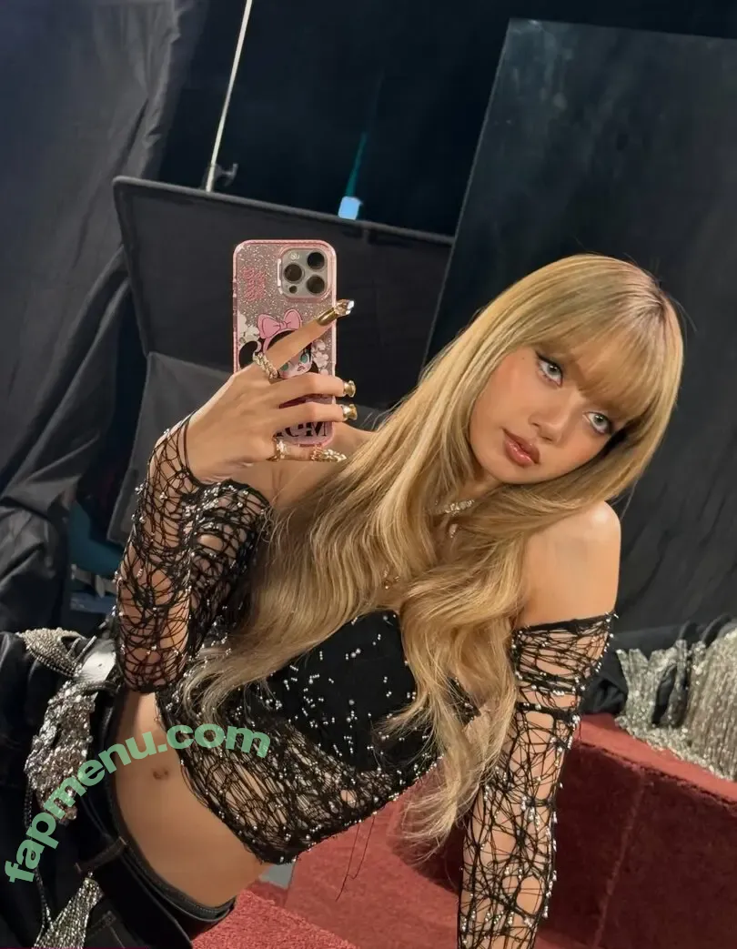 Lisa Blackpink nude photo #3398 (Lisa Blackpink)