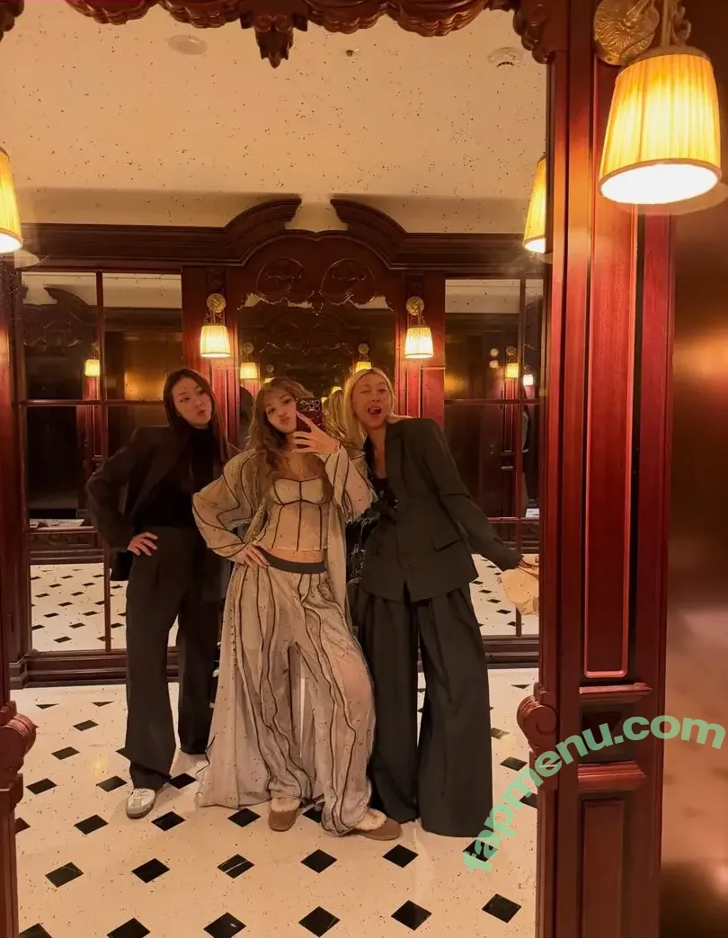 Lisa Blackpink nude photo #3406 (Lisa Blackpink)