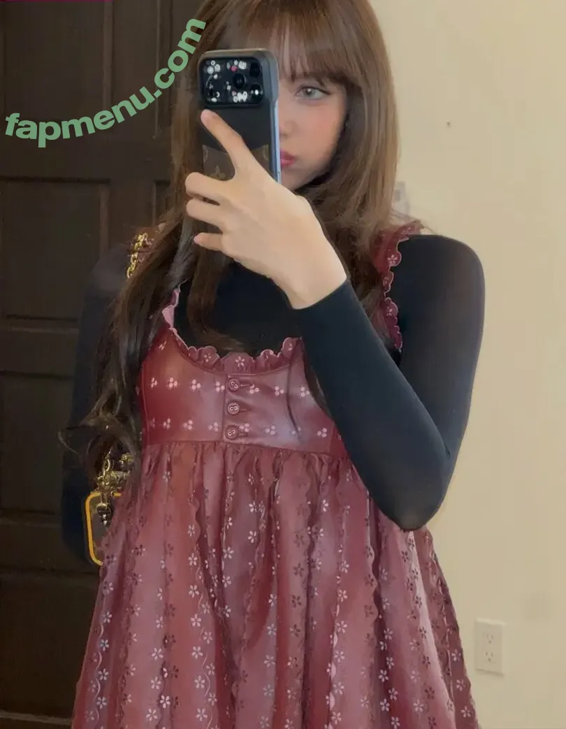 Lisa Blackpink nude photo #3420 (Lisa Blackpink)