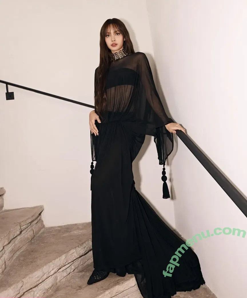 Lisa Blackpink nude photo #3481 (Lisa Blackpink)