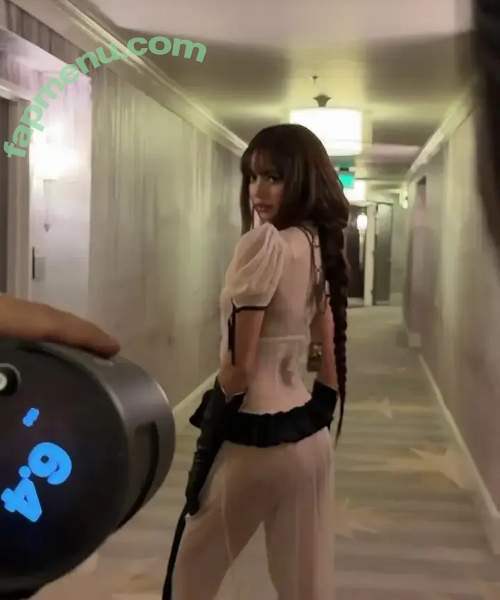 Lisa Blackpink nude photo #3524 (Lisa Blackpink)