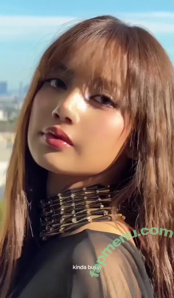Lisa Blackpink nude photo #3531 (Lisa Blackpink)