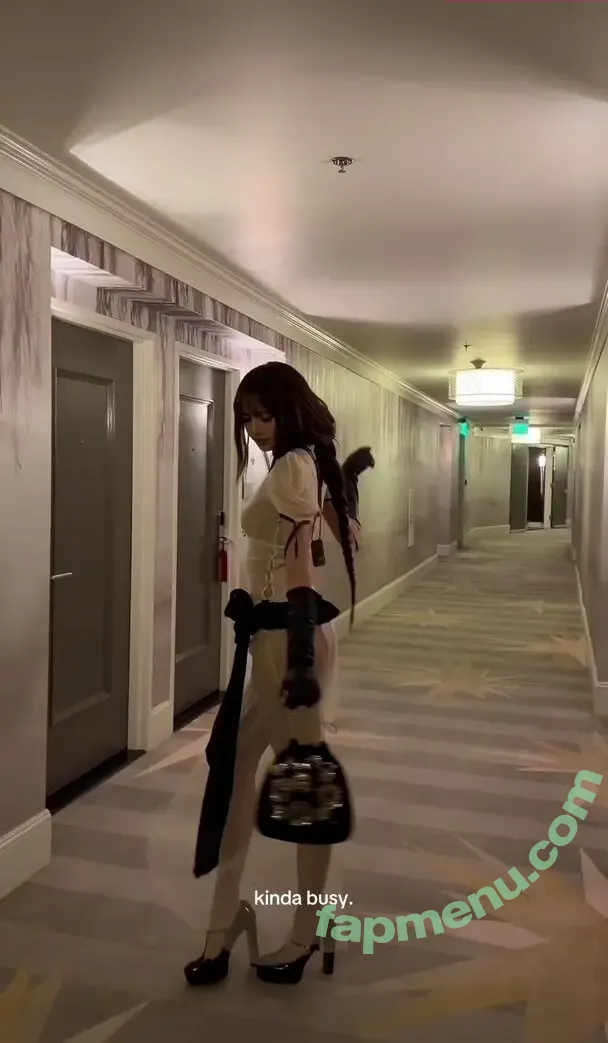 Lisa Blackpink nude photo #3543 (Lisa Blackpink)