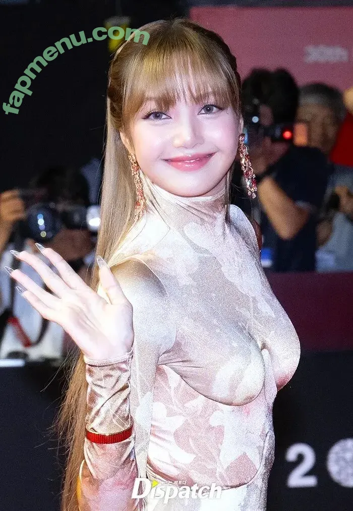 Lisa Blackpink nude photo #3549 (Lisa Blackpink)