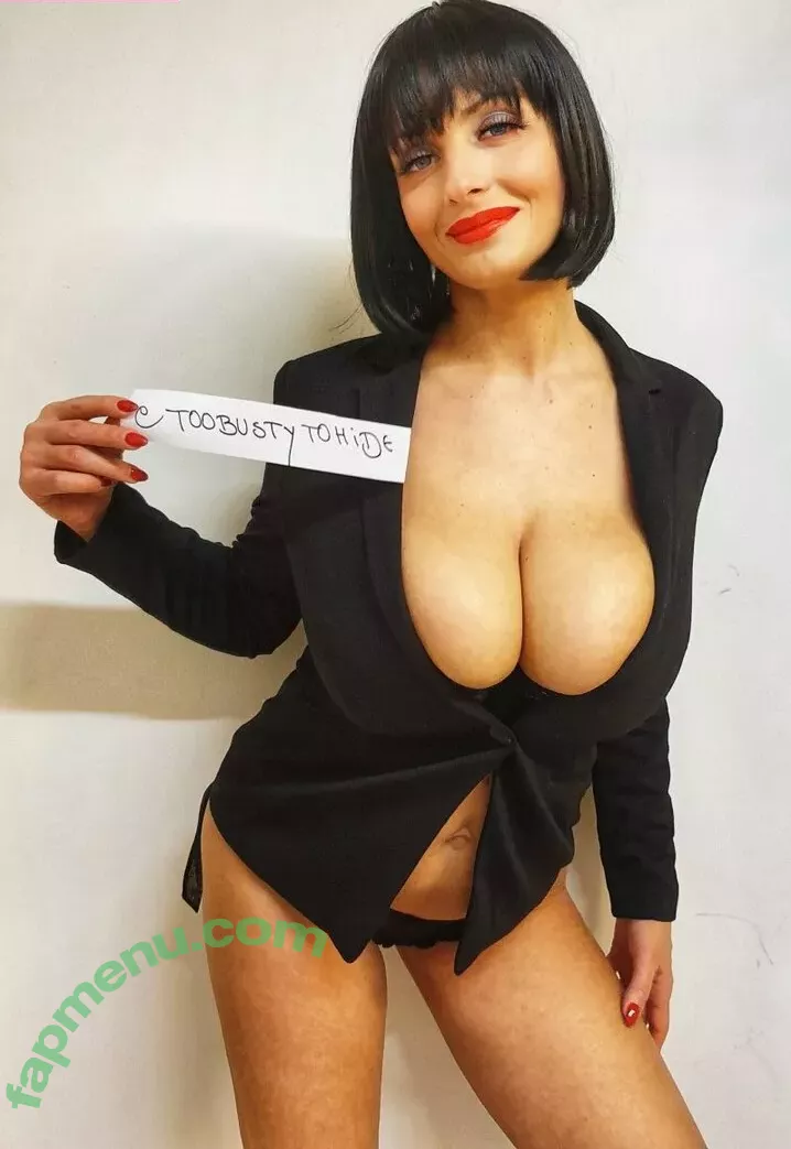 Lisa Bukawski nude photo #0003 (lbukawski / real_lbukawski)