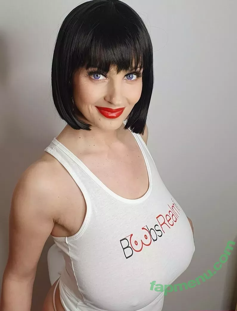 Lisa Bukawski nude photo #0161 (lbukawski / real_lbukawski)