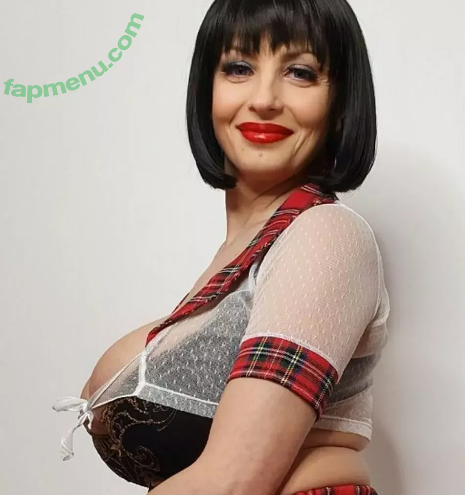 Lisa Bukawski nude photo #0221 (lbukawski / real_lbukawski)