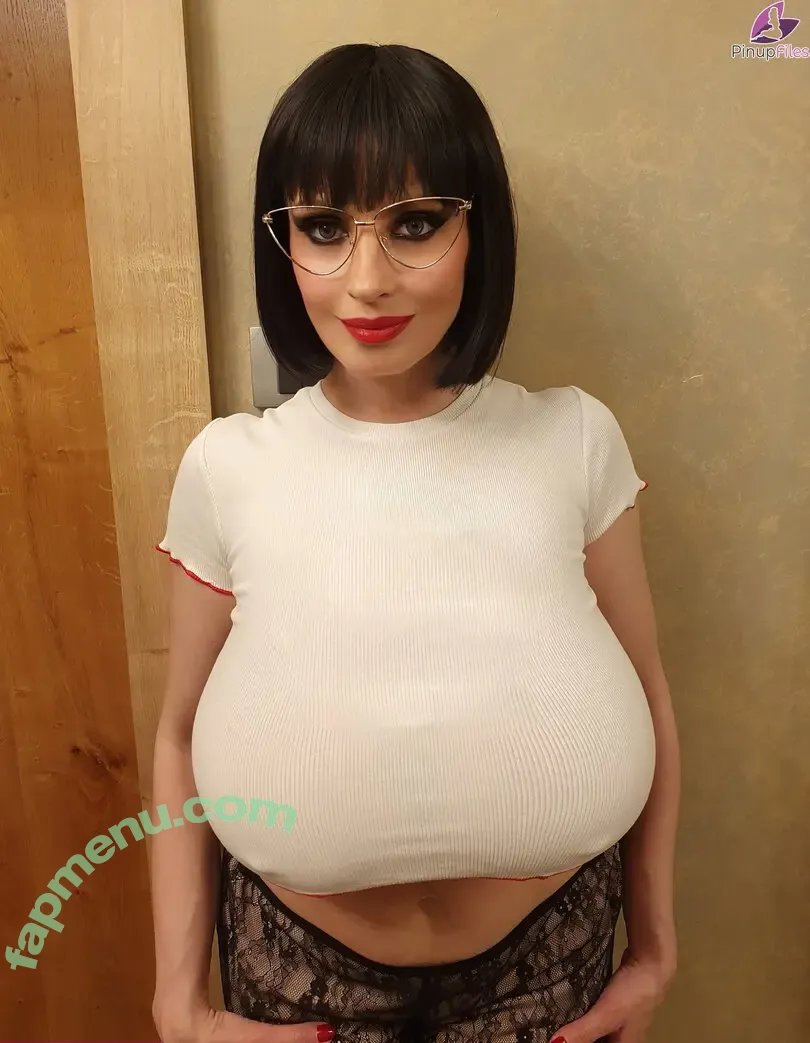 Lisa Bukawski nude photo #0312 (lbukawski / real_lbukawski)