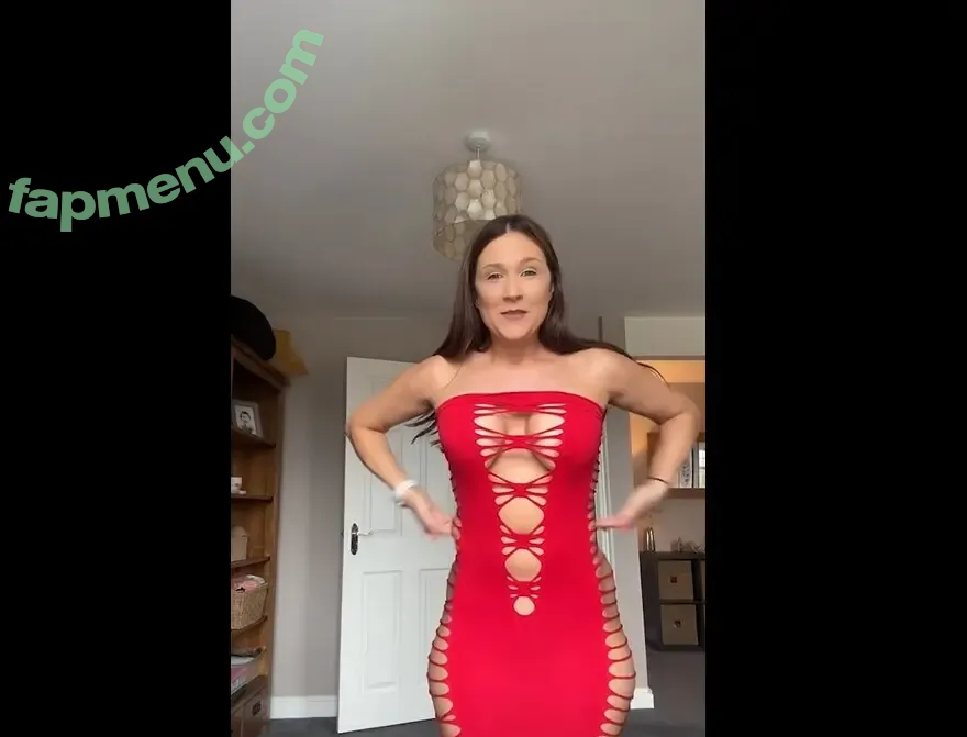 Lisa Dollan nude photo #0077 (yorkshire_peach)