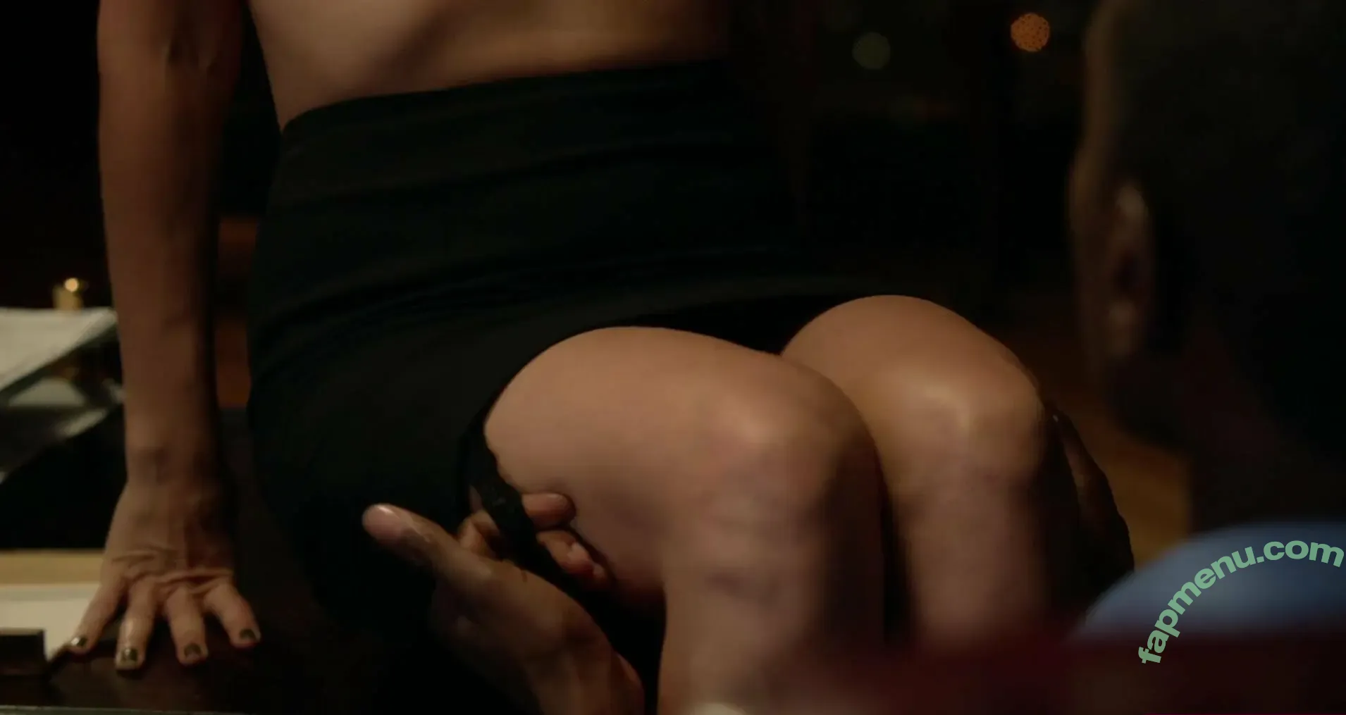Lisa Edelstein nude photo #0076 (lisaedelstein)