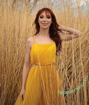 Lisa Foiles / lisafoiles nude photo #0281