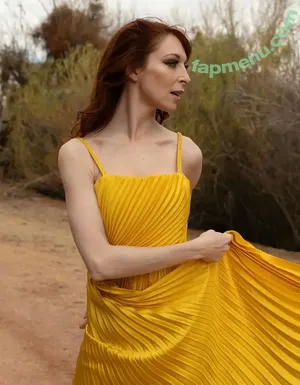 Lisa Foiles / lisafoiles nude photo #0336