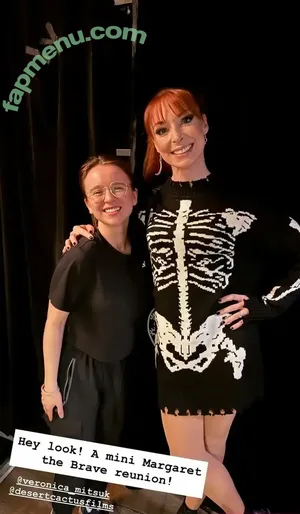 Lisa Foiles / lisafoiles nude photo #0486