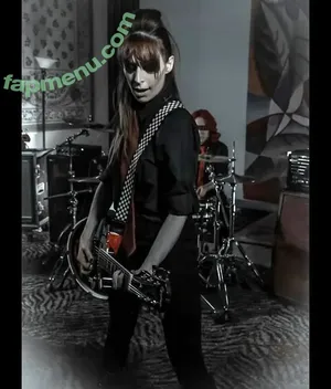 Lisa Foiles / lisafoiles nude photo #0583