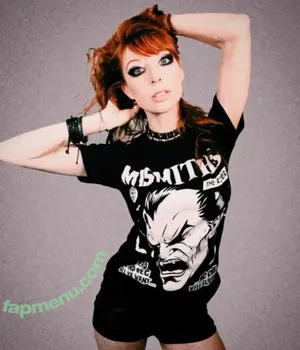 Lisa Foiles / lisafoiles nude photo #0602