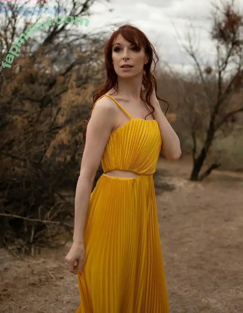 Lisa Foiles nude photo #0323 (lisafoiles)