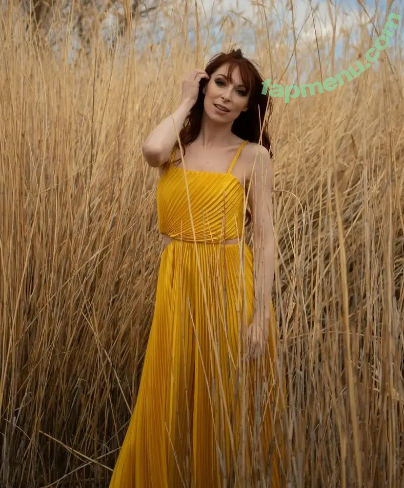 Lisa Foiles nude photo #0340 (lisafoiles)