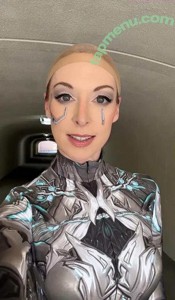 Lisa Foiles nude photo #0428 (lisafoiles)